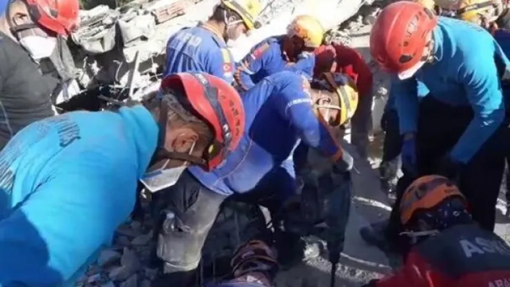 İzmir'den dönen 25 kişilik AFAD ekibi karantinada