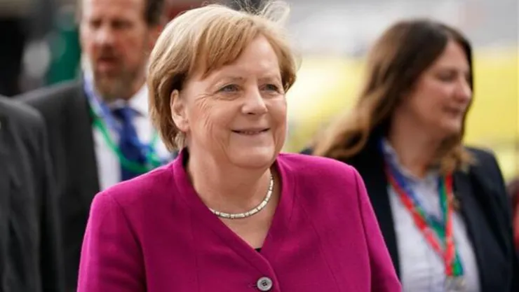 Merkel'den İlk Açıklama