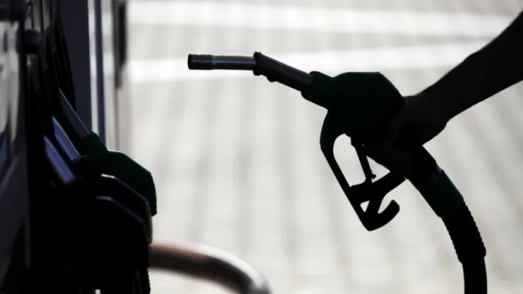 Motorinin ardından benzine de dev zam