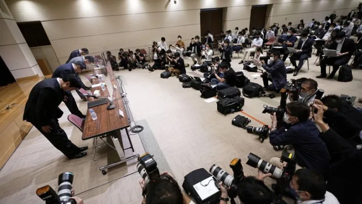 Özür Dilemişti,Ayrıldı