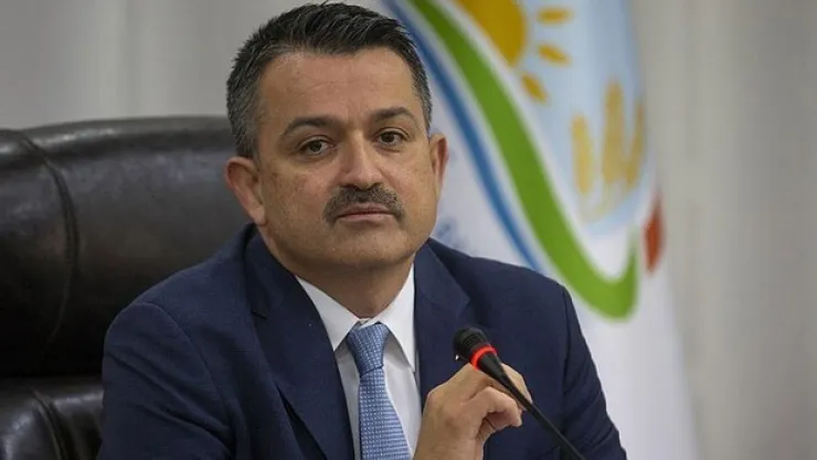 Pakdemirli'den çiftçiler için alkış çağrısı