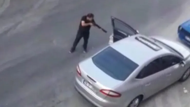 Pompalı tüfekle dehşet saçtı!