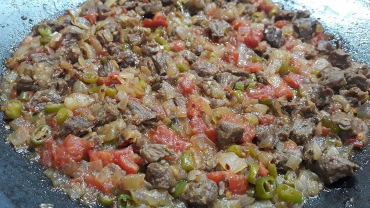 Rize'de Topluca Kavurma Yemek Yasaklandı