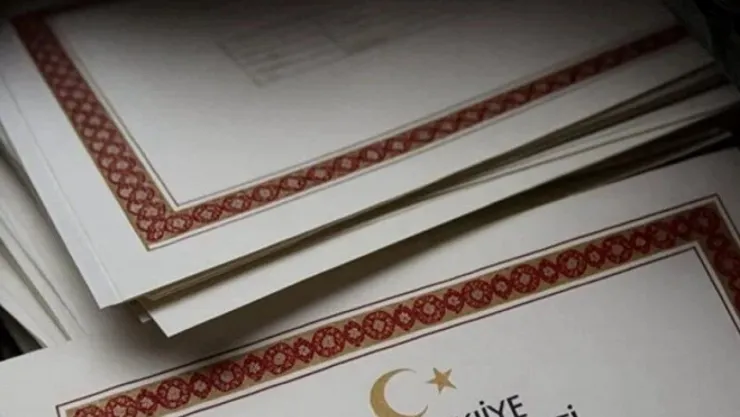 Sahte e-imza davasında tahliye edilen 5 sanık yeniden tutuklandı