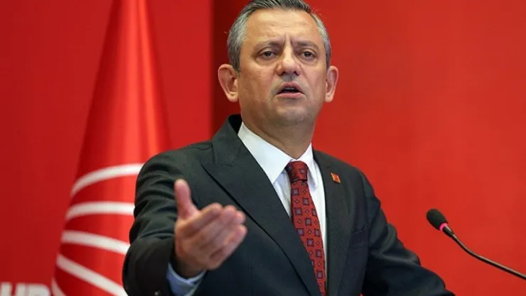 Üniversitelilerin '2 Nisan boykot' çağrısına Özel'den destek
