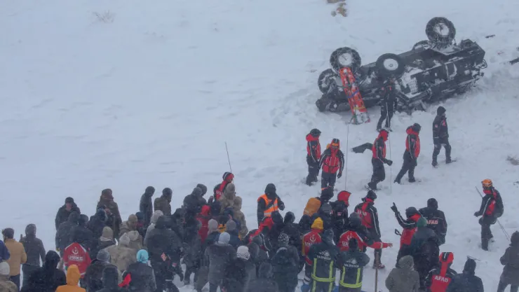 Van'da Can Kaybı 39'a Yükseldi