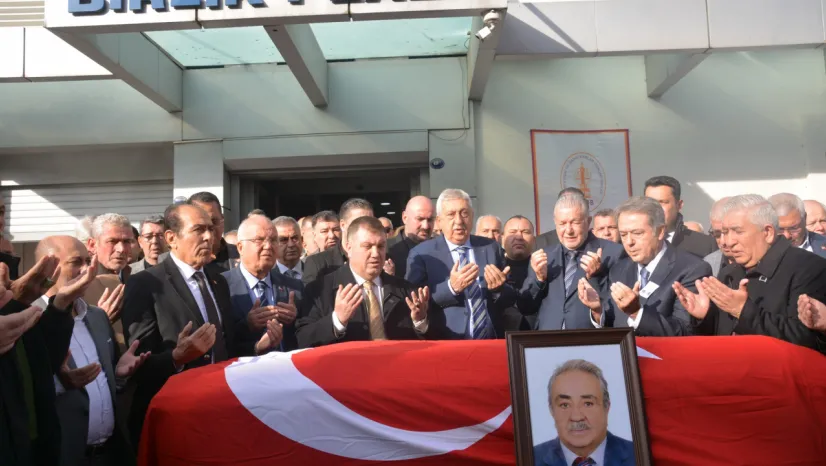 Esnafın Dev Çınarı  Cemal Tercan Uğurlandı