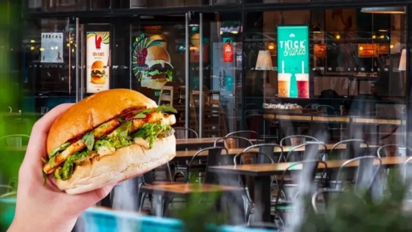 Ünlü fast food zincirinin 22 şubesi kapandı!