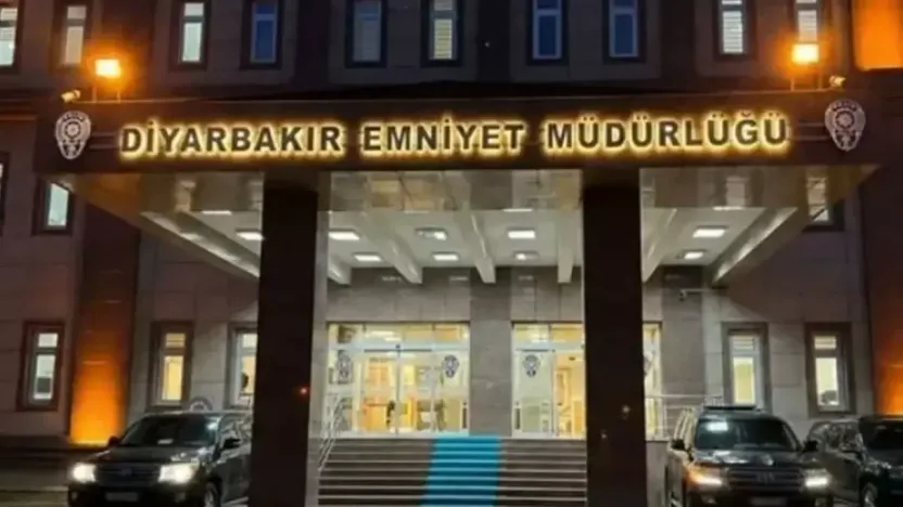 Diyarbakır'da İl Emniyet Müdürlüğü'ne EYP'li saldırı girişimi