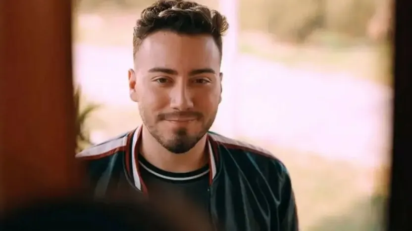 Enes Batur, adli kontrolle serbest bırakıldı