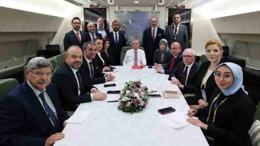 Erdoğan'dan yeni Anayasa ve adaylık açıklaması