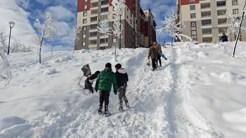 Hangi illerde okullar tatil edildi?
