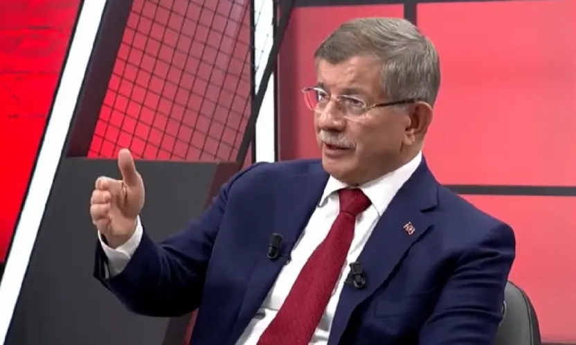 Ahmet Davutoğlu: Maddi sıkıntılar yaşıyorum