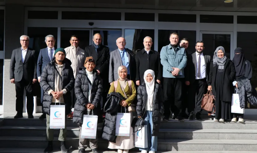 Cansuyu Başarılı Öğrencileri Ağırladı