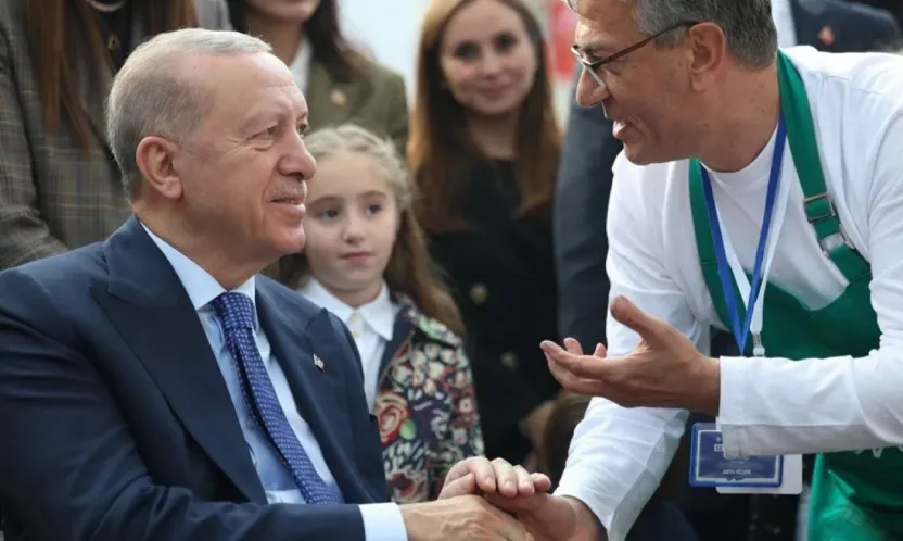 Cumhurbaşkanı Erdoğan'dan esnaf ziyareti