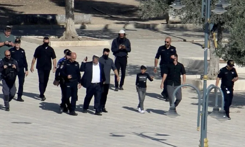 İsrailli bakanlar Mescid-i Aksa'yı bastı